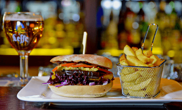 BURGER LAUSANNE FLON | Burger offert pour 1 burger acheté